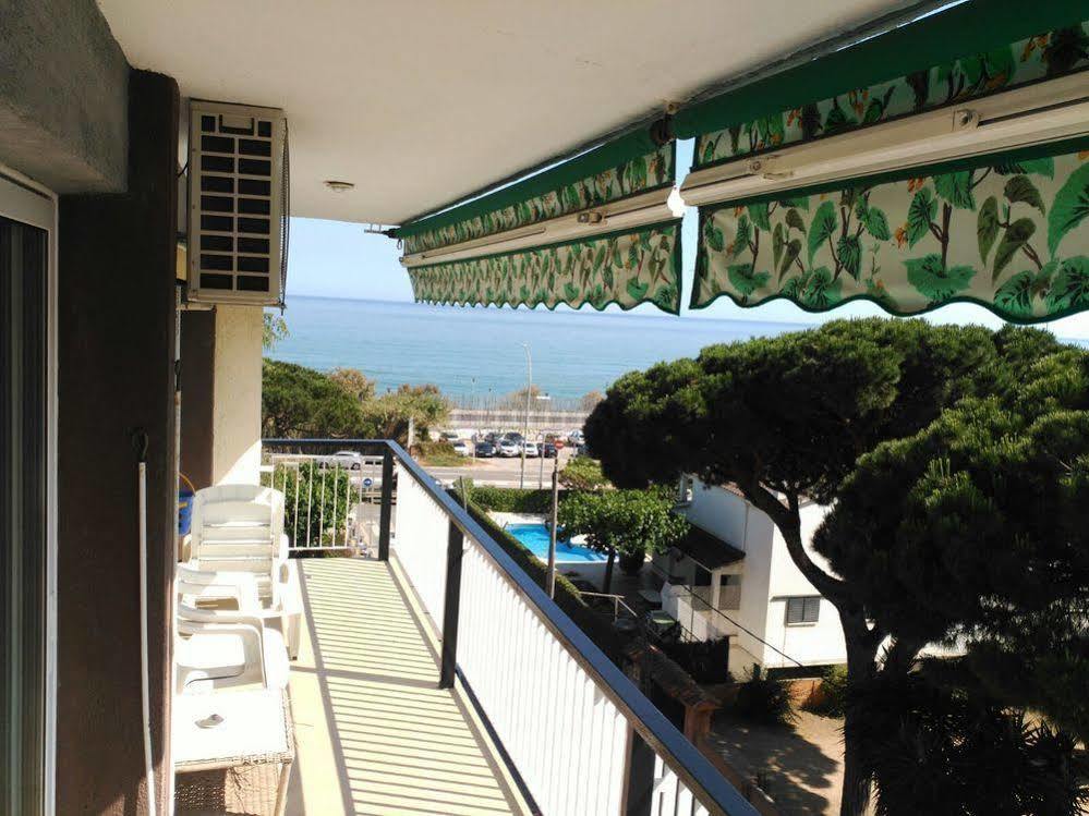 סנט אנדראו דה יאבאנרס Apartment Llavaneres I מראה חיצוני תמונה