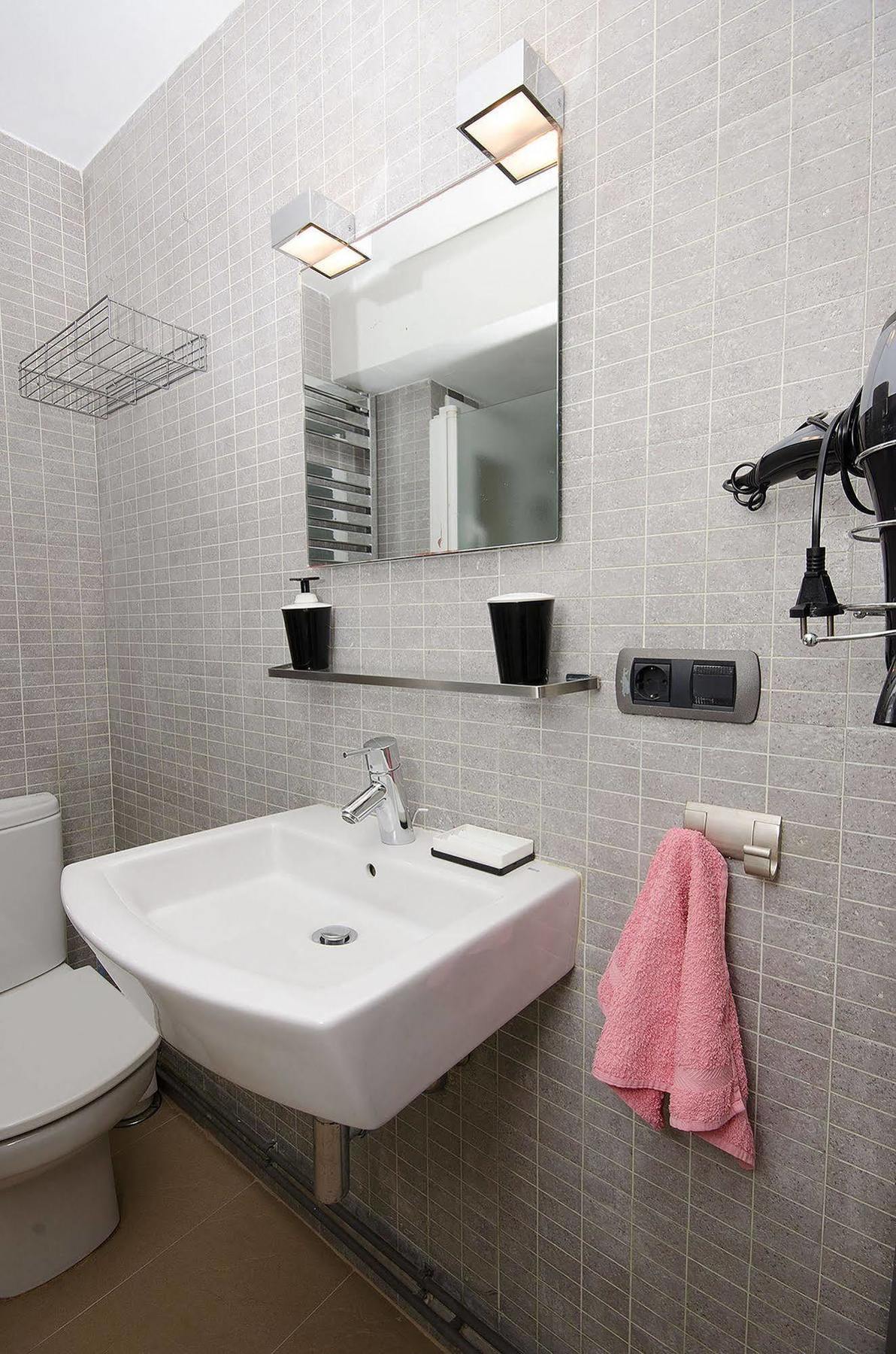 סנט אנדראו דה יאבאנרס Apartment Llavaneres I מראה חיצוני תמונה