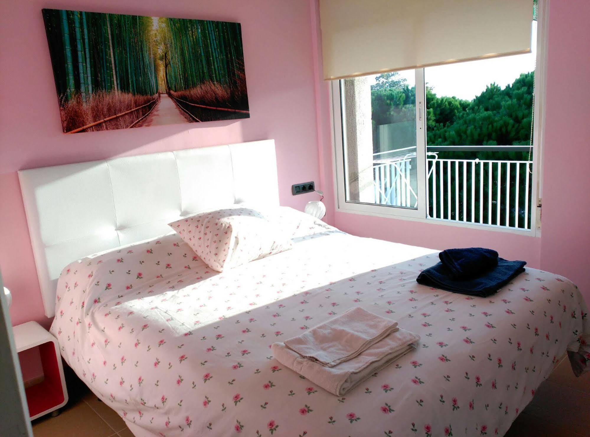 סנט אנדראו דה יאבאנרס Apartment Llavaneres I מראה חיצוני תמונה